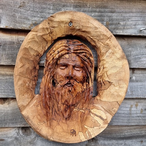 Chainsaw carved jesus plaque - ,