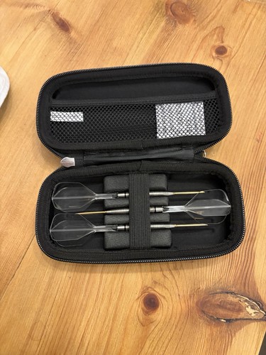 Black hard shell - shell, dart
