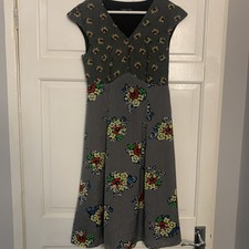 MYLENE KLASS Branded Dress. Size 8. Beautiful Cut and Design. Lined. VGC.