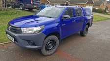 Toyota Hilux 2.4D-4D (147ps)
