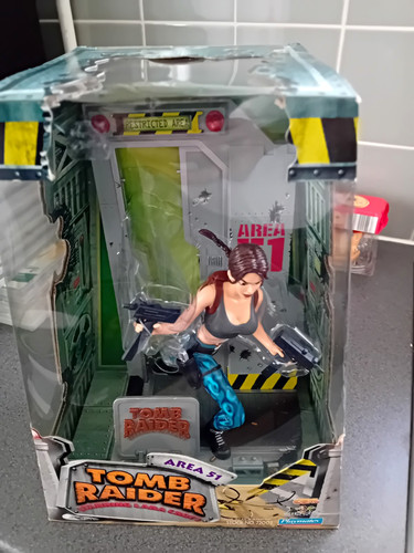 Playmates lara croft - playmates,