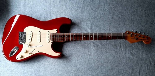 Sensational fender sunn - sensational,