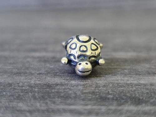 Pandora smiling turtle animal - smiling,