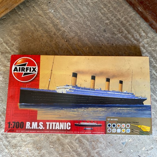 Airfix 700 s titanic - r.m.s.,