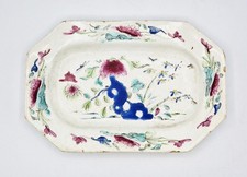 GEORGIAN BOW PORCELAIN FAMILLE