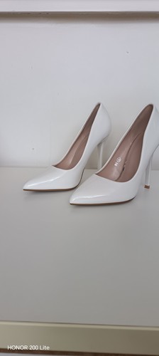 White patent pointed - white, high
