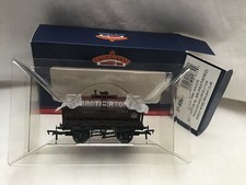 Bachmann 37-650u Brotherton 14 ton tank wagon warley model railway club