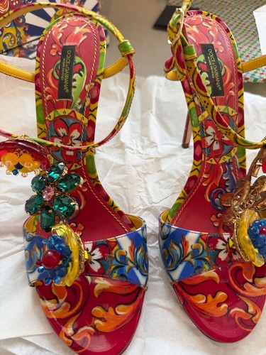 Dolce gabbana designer - dolce,