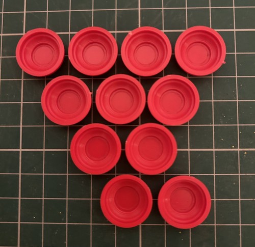 Subbuteo heavyweight red bases - red,