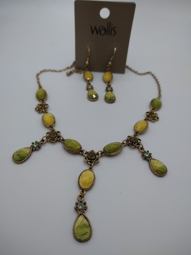Wallis necklace and earrings - wallis,