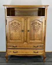 Amazing Vintage French Louis XIV/ Sideboard / Cabinet (LOT 1646)