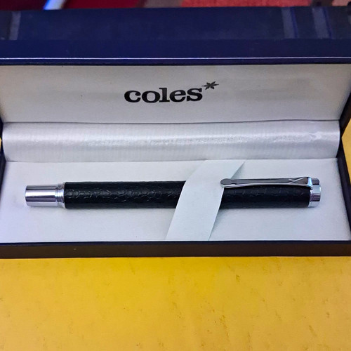 Coles black metal fountain pen - black,