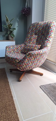 Swivel retro accent chair with - chair,