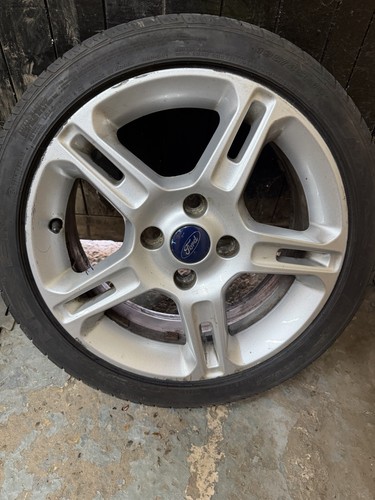 Ford fiesta zetec - 16",