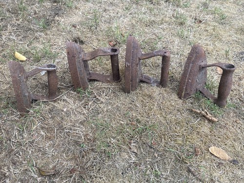 Old cast irons - cast,