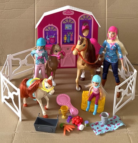 Barbie doll stable horses - barbie, pony
