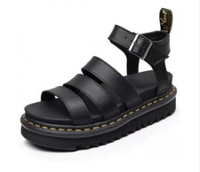 Ladies Dr. Martens Blaire