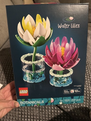 Lego water lily - ,