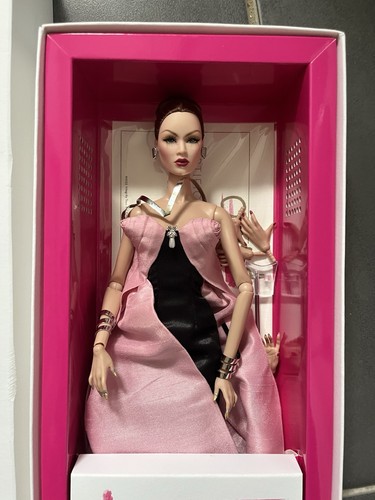 Integrity toys fashion royalty - integrity,