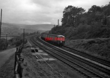 PHOTO  3 CAR SUBURBAN DMU SET