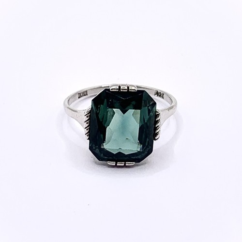 Green spinel 925 - spinel,
