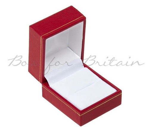 Red leatherette jewellery - red,
