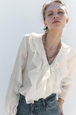 Zara Ivory Ruffled Shirt Size