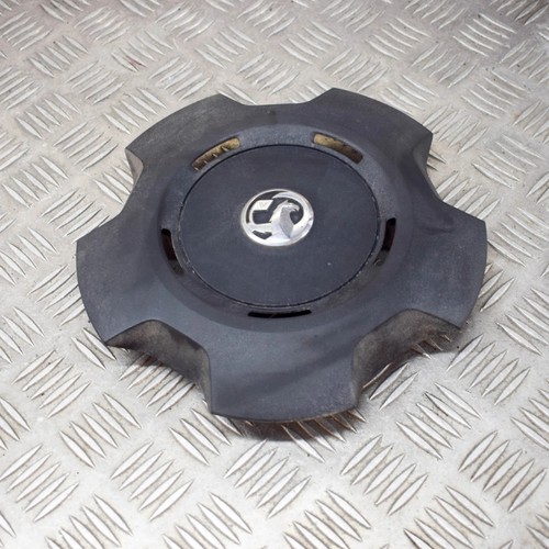 Vauxhall vivaro wheel hub - wheel,