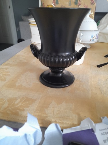 Wedge ins black vase 073 - 6,