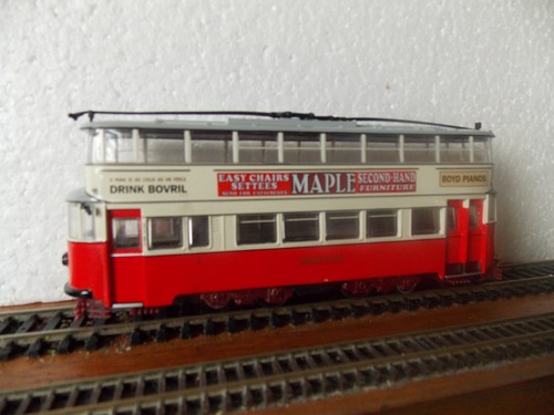Feltham tram london united - tram,,