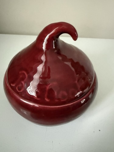 Beetroot ceramic pot - beetroot,