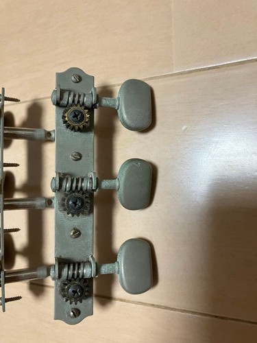 Yamaha triple open peg - triple,