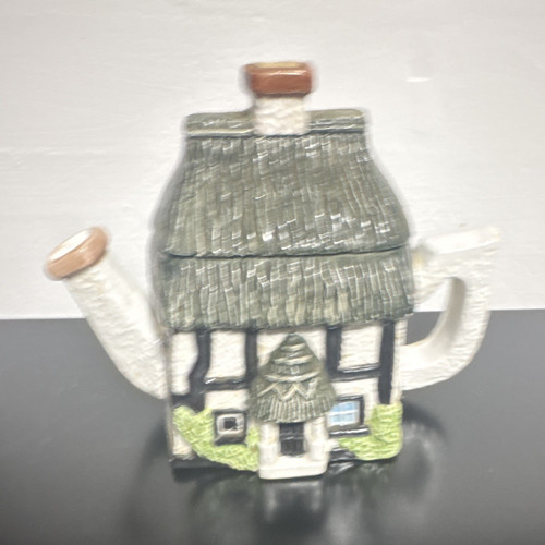 Leonardo cottage house novelty - leonardo,