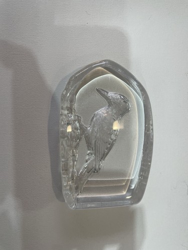 Wedgewood glass bird - wedgewood, ￼