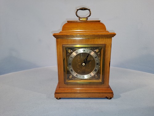 Elliot mantel clock 1977 - elliot,