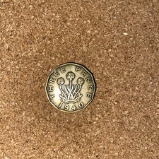 Three-penny Bit 1940