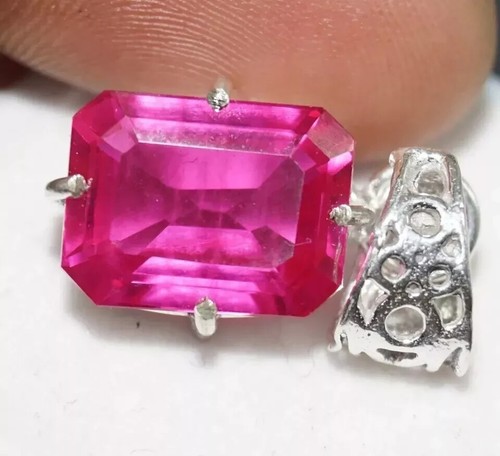 Natural pink sapphire pendant - pink,