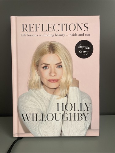 Holly willoughby - holly,