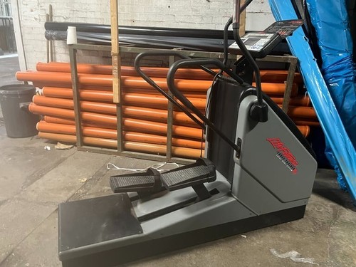 Life fitness 9500hrt - fitness,