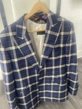 William Hunt Men’s Suit Size 38