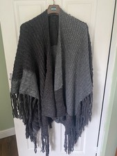 Topshop thick Knitted Poncho Shrug Cape Shawl Wrap One size