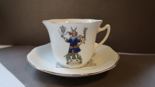 Trusty servant teacup and - servant,