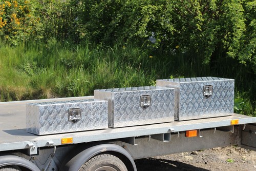 Lockable aluminium tool box - lockable,