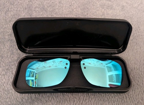 Readoptics clip sunglasses - on,