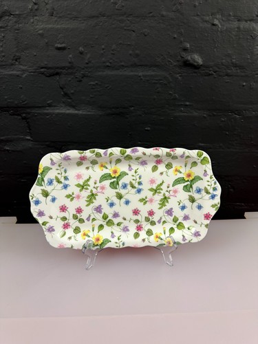 Queens country meadow - country, handled