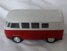 Welly No. 49764, Volkswagen Microbus (1962). Great Condition.