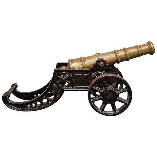 Brass gun cannon early - brass,