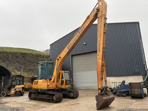 Long reach excavator - long,