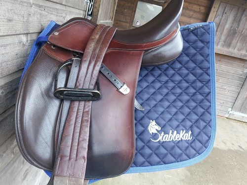 Close contact saddlecloth - gp,