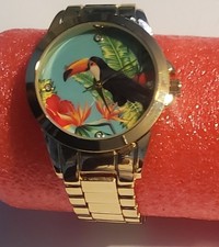 Ladies Beautiful Fashion Round Gold Tone Toucan Tropical Face Analog Watch G6
